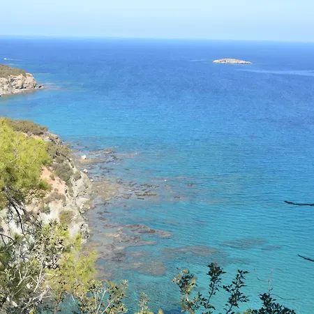 Cyprus-2 Bedrooms Both Ensuite Pool Patios Wifi Semesterbostad Polis