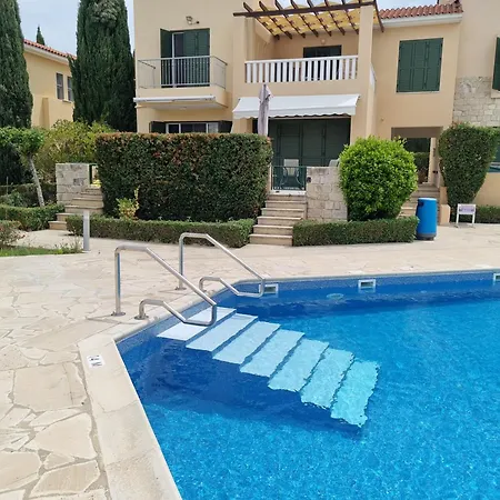 Cyprus-2 Bedrooms Both Ensuite Pool Patios Wifi