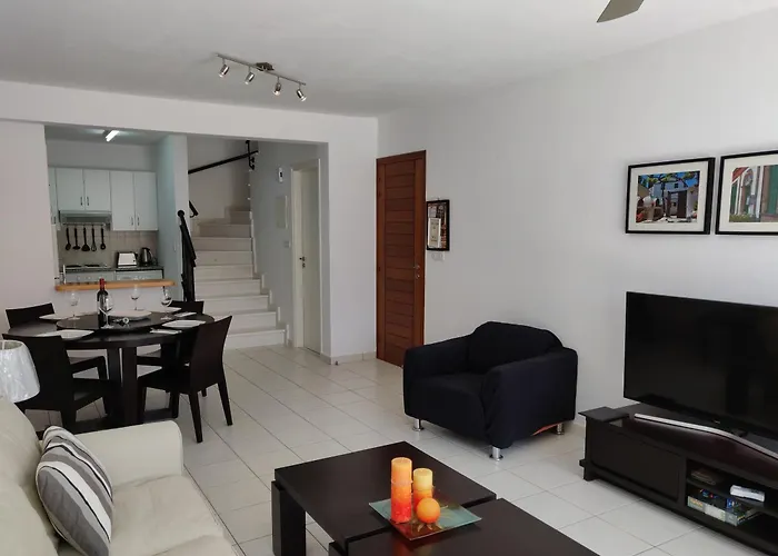 Cyprus-2 Bedrooms Both Ensuite Pool Patios Wifi