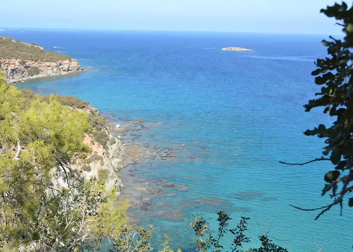 Cyprus-2 Bedrooms Both Ensuite Pool Patios Wifi 別荘 Polis