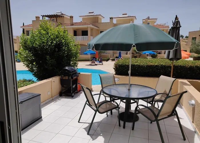 Cyprus-2 Bedrooms Both Ensuite Pool Patios Wifi *